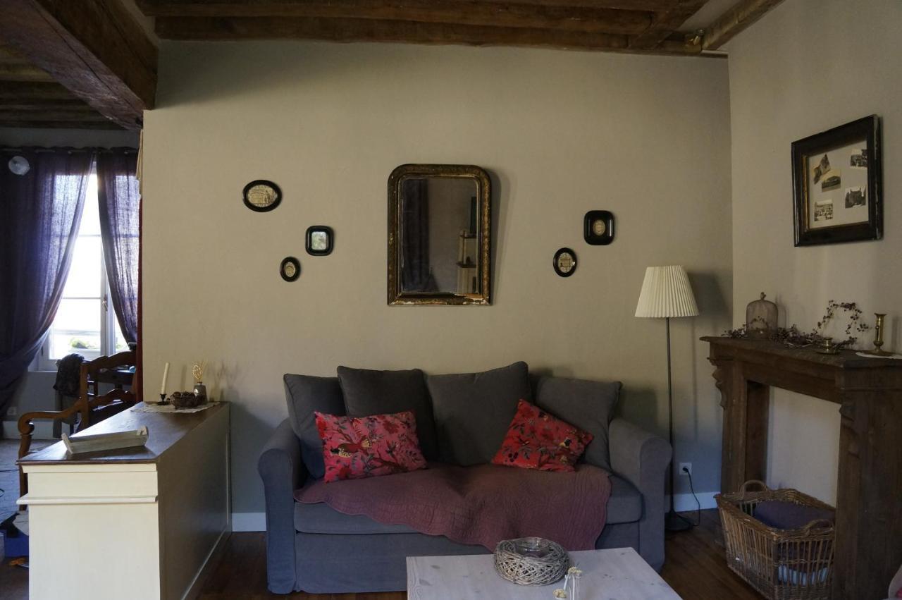 Gite La Chancellerie Lägenhet Château-Thierry Exteriör bild